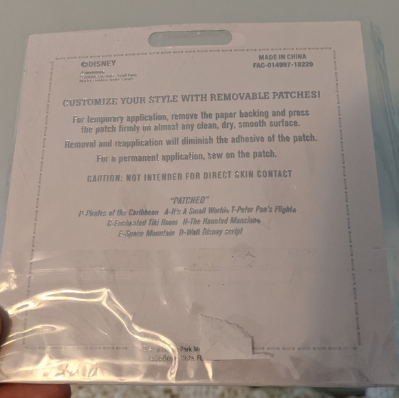 NWT Disney Parks Coco Iron on Patched Patch Skull - Picture 3 of 3